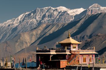 Amazing 6 Days Kathmandu to Jomsom Temple Vacation Package