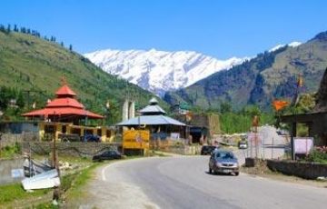 Family Getaway 7 Days 6 Nights Delhi, Kullu and Manali Trip Package