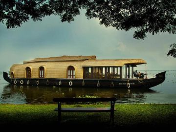 Experience 7 Days 6 Nights COCHIN Holiday Package