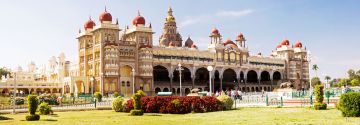 Memorable Bangalore Mysore Coorg Palace Tour Package for 4 Days from Bengaluru