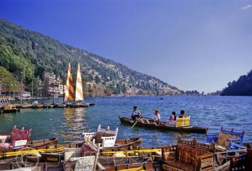 Memorable 6 Days Delhi to Kausani Vacation Package