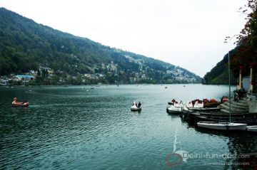 Experience 3 Days Delhi to Nainital Tour Package