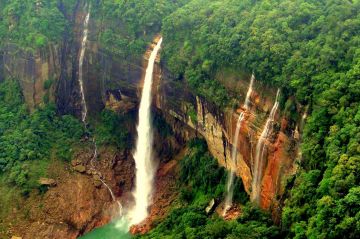 6 Days 5 Nights Cherrapunjee Luxury Holiday Package