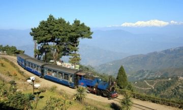 Magical 4 Days delhi to Gangtok Honeymoon Tour Package