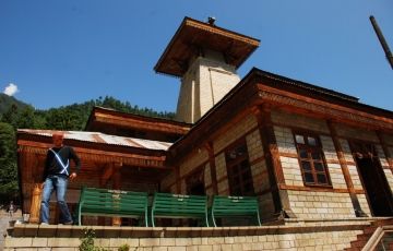 Pleasurable Vashisht Tour Package for 5 Days 4 Nights
