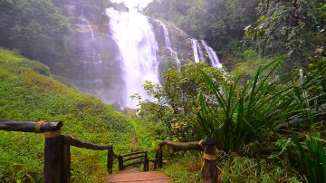 Amazing 8 Days 7 Nights Thekkady Lake Holiday Package