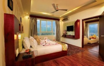 Best Kerala Tour Package for 7 Days 6 Nights