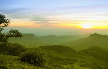 Romantic Pachmarhi