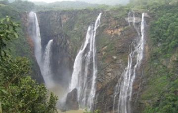 Ecstatic 3 Days Pachmarhi Weekend Getaways Holiday Package