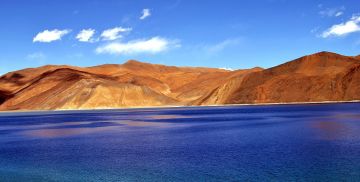 Experience 4 Days Leh to Pangong Beach Trip Package