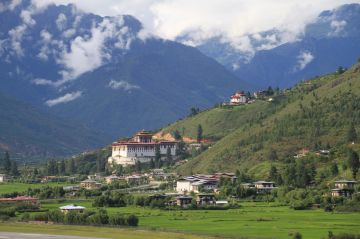 Beautiful 5 Days 4 Nights Thimphu Honeymoon Tour Package