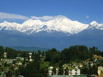 Heart-warming 5 Days 4 Nights Gangtok and Pelling Vacation Package