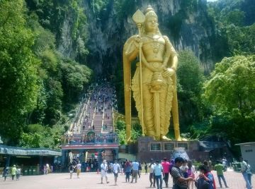 Beautiful 4 Days 3 Nights Kuala Lumpur with Putrajaya Holiday Package