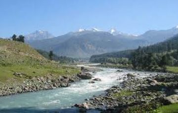 Experience 5 Days 4 Nights PHALGAM Vacation Package