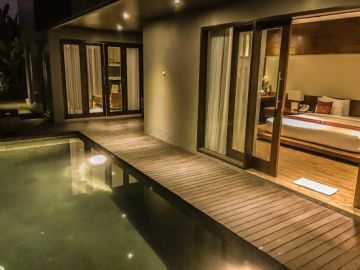 Amazing 7 Days 6 Nights Kuta and Bali Romantic Holiday Package