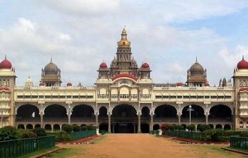 Magical 8 Days 7 Nights Bangalore, Mysore, Ooty and Kodaikanal Palace Holiday Package