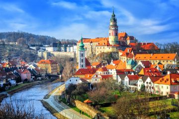 7 Days 6 Nights Vienna to Prague Luxury Holiday Package