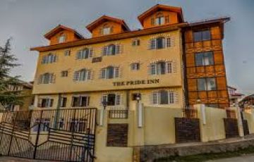 Pleasurable 6 Days Gulmarg Romantic Trip Package