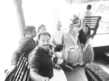 Experience 7 Days 6 Nights Munnar Honeymoon Vacation Package