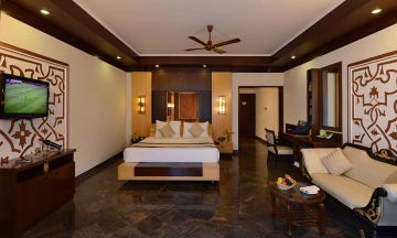 Ecstatic 4 Days 3 Nights Goa Honeymoon Holiday Package