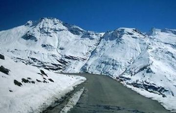 7 Days Delhi ,Chandigarh, Shimla, Kullu, Manali to Shimla Historical Places Holiday Package