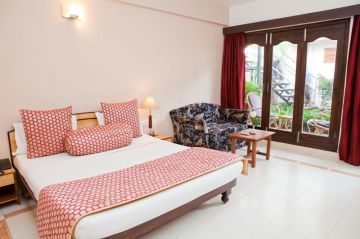 Experience 4 Days 3 Nights Goa Luxury Vacation Package