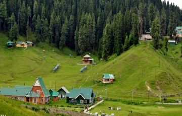 Memorable 5 Days 4 Nights gulmarg Romance Holiday Package