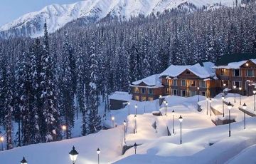 Memorable 5 Days 4 Nights gulmarg Romance Holiday Package