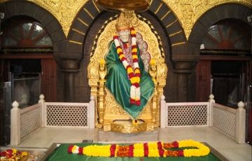Pleasurable 6 Days 5 Nights Shirdi Culture and Heritage Trip Package