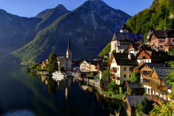 14 Days 13 Nights Kolkata to Vienna Romantic Trip Package