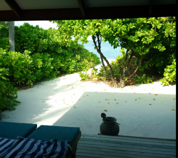 Pleasurable 6 Days 5 Nights Maldive Luxury Trip Package