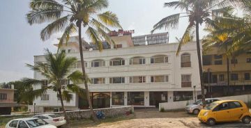 Heart-warming 2 Days Cochin to Thekkady Nature Trip Package