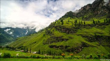 Heart-warming 5 Days Manali Rohtang Pass Honeymoon Tour Package