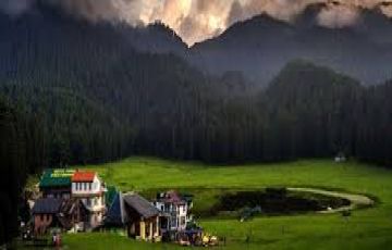 Family Getaway 4 Days 3 Nights Kufri Family Vacation Package