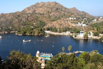 Magical 3 Days 2 Nights Mount Abu Family Trip Package