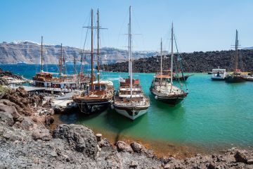 Experience 14 Days Greece Cruise Tour Package