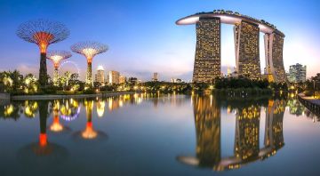 Beautiful 4 Days 3 Nights Singapore Honeymoon Trip Package