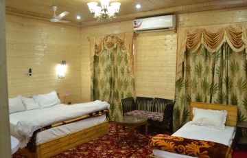 Memorable 5 Days 4 Nights Srinagar Trip Package