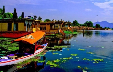 6 Days 5 Nights Srinagar to Houseboat 1Night Vacation Package