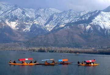 Amritsar Vaishnodevi Kashmir 9 Night 10 Days Tour Package