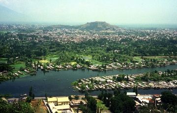 Memorable Srinagar Tour Package for 10 Days 9 Nights