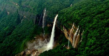 Shillong , Cherrapunji and Mawlynnong Tour - 4 Nights 5 Days