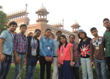 Ecstatic 5 Days New Delhi to Delhi Family Tour Package