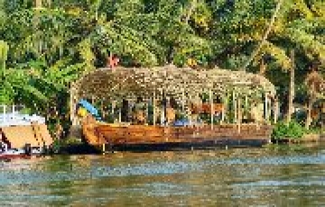 Best 6 Days Kolkata to Kerala Nature Vacation Package
