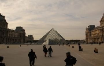 PARIS & ZURICH TOUR 6 NIGHTS/ 7 DAYS