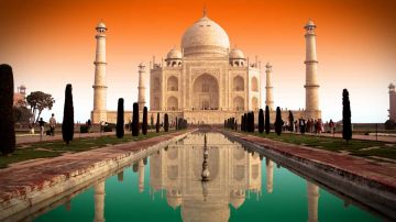 Best 8 Days Delhi to Agra Trip Package