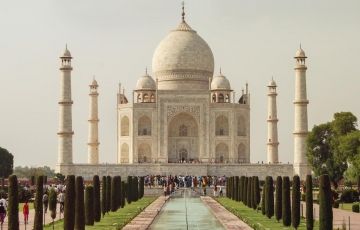 Ecstatic 10 Days 9 Nights New Delhi Holiday Package
