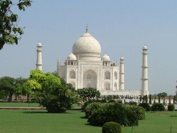Heart-warming Agra Mosque Tour Package for 2 Days