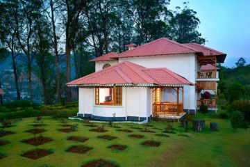 Family Getaway 7 Days Kochi to Thekkady Luxury Vacation Package