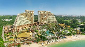 Heart-warming 7 Days Delhi to Pattaya Beach Holiday Package